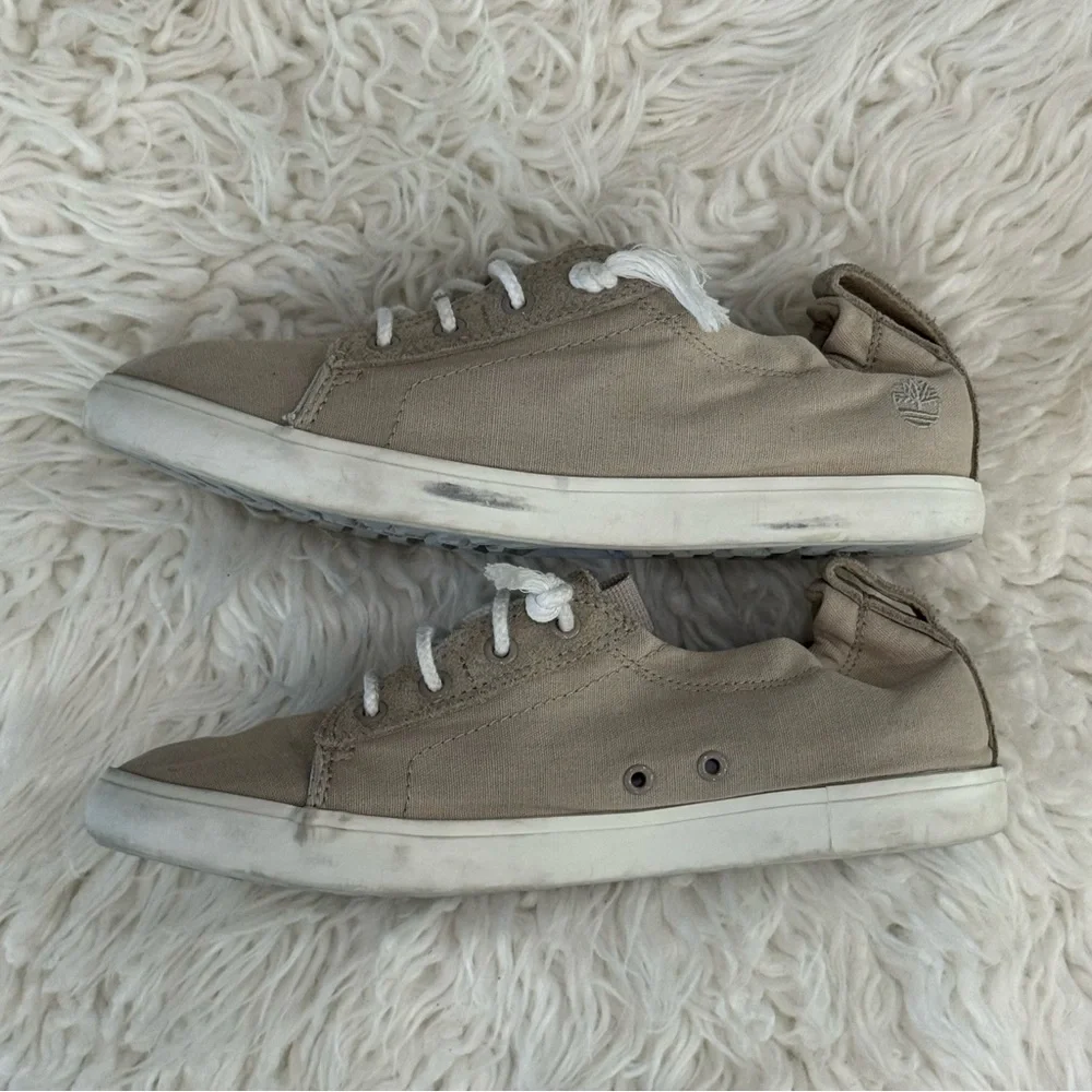 Timberland Tan and White Mid-Top Sneakers - Picture 6 of 8